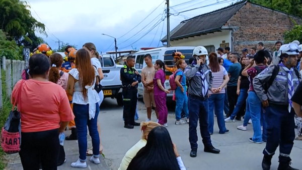 10 universitarios mueren en accidente de autobús en Colombia