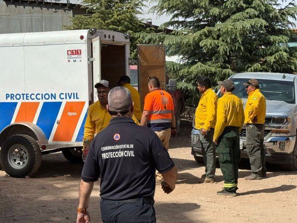 Entrega Estado insumos a brigadistas en Madera para fortalecer la capacidad de atención a emergencias