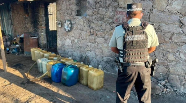 Detienen a once elementos de la Guardia Nacional por huachicoleo en Guanajuato