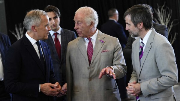 Carlos III visita Canadá en medio de tensiones por amenazas de Trump