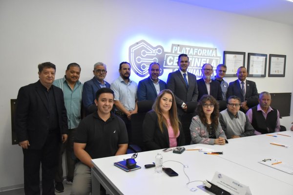 Se reúne Secretario de Seguridad Pública con grupo de pastores evangélicos en Chihuahua