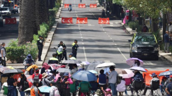 CNTE cumple medio mes de protestas