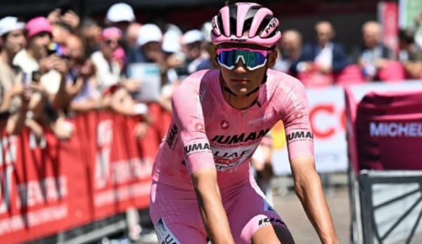 El mexicano Isaac del Toro sigue como líder del Giro de Italia a falta de dos etapas y ya acaricia un triunfo histórico