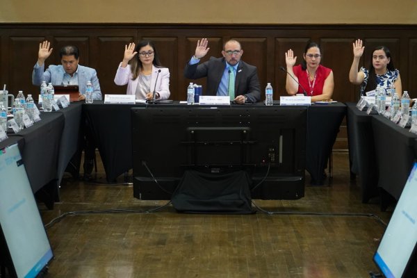 Sesionó Consejo Estatal de Salud; sarampión, tema principal