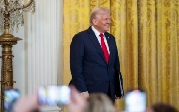 Peso muestra volatilidad por el regreso de los aranceles de Trump
