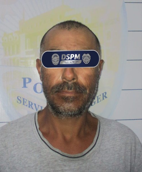 Municipales detienen a uno en la Nuevo Triunfo por golpear con arma a un  adulto
