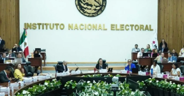 Ordena INE suspender dos páginas de internet con acordeones para votar en la elección judicial