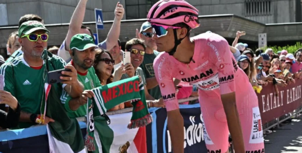 El mexicano Isaac del Toro pierde el liderato en la penúltima etapa y será subcampeón del Giro de Italia