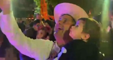 Video: Los últimos momentos de vida del alcalde Carlos Manzo, con su hijo en brazos