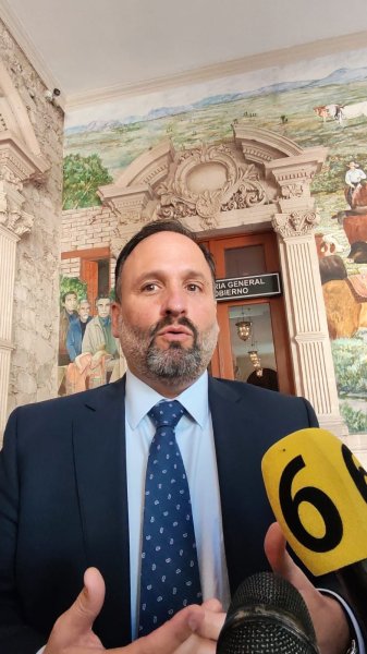 De la Peña lamenta asesinato del alcalde de Uruapan; asegura que Chihuahua no enfrenta las mismas condiciones que Michoacán