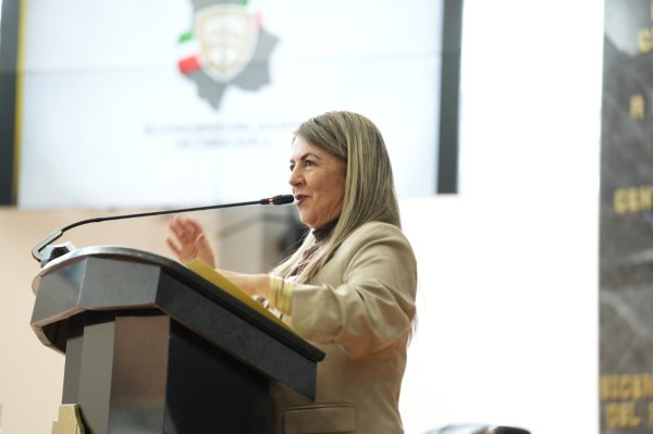 Presenta Rosana Díaz iniciativa para fortalecer la educación vial en el Estado