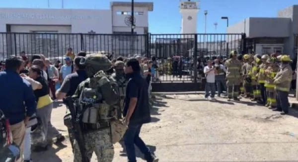 Motín e incendio en Cereso de Aguascalientes deja tres heridos; familiares denuncian cobro de cuotas