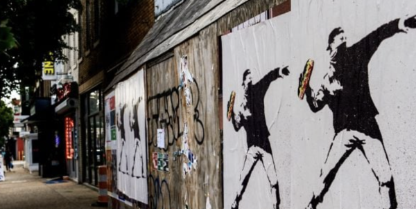 Hombre enfrenta juicio federal en EU por lanzar un sándwich a un agente de Protección Fronteriza