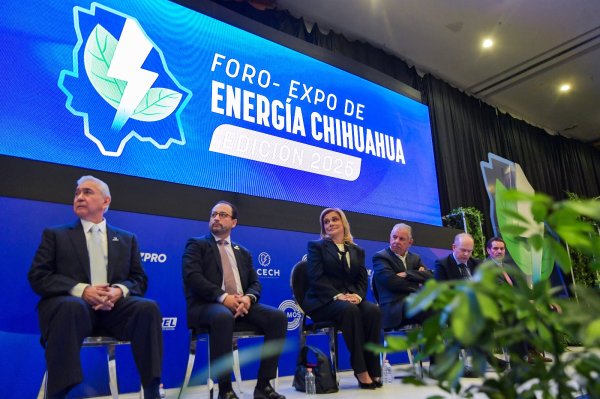 Maru Campos presenta Estrategia Integral para el Desarrollo y Expansión de Ductos de Gas Natural en Chihuahua