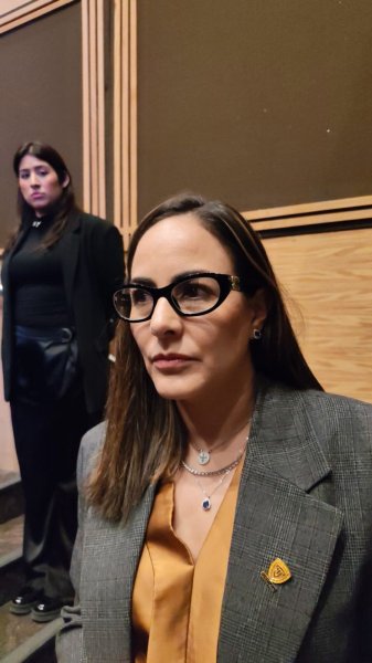 Invita Marcela Herrera a la ciudadanía a involucrarse en reformas federales