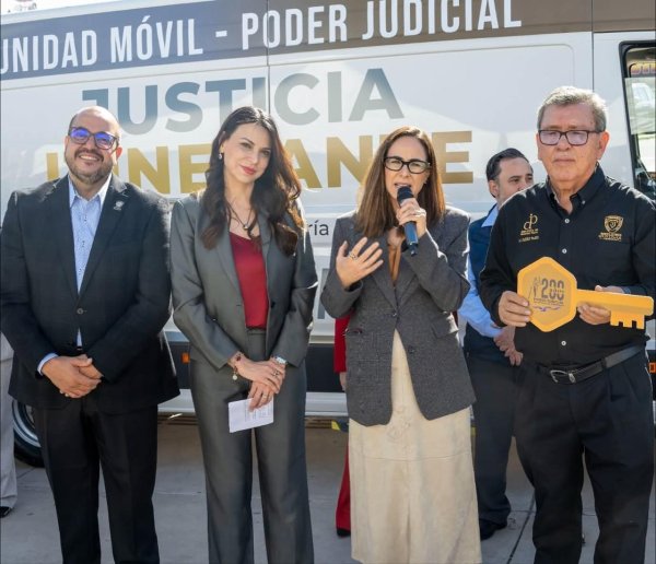 El Poder Judicial entregó la primer Unidad Móvil de Justicia Itinerante en Chihuahua