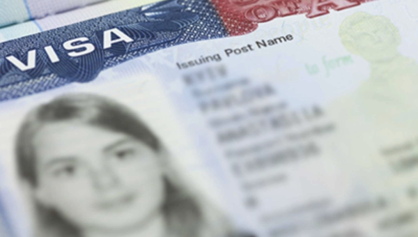 UE endurece visados para ciudadanos rusos ante riesgo de “uso indebido” y sabotaje