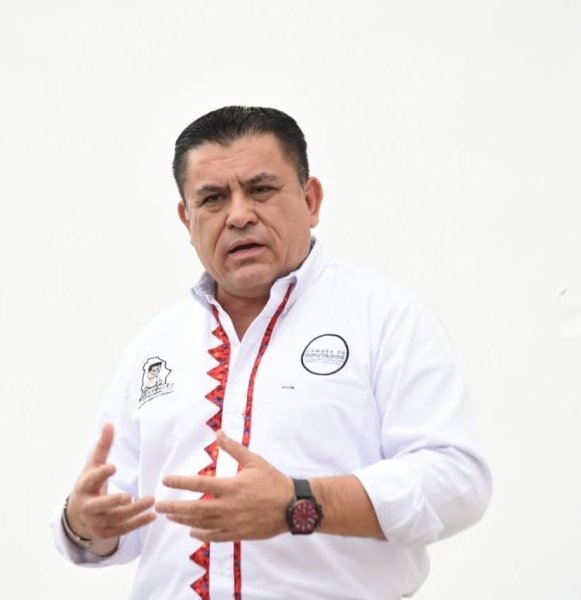 Advierte Álex Domínguez que la Ley General de Aguas pondrá en riesgo al campo mexicano