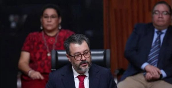 Asume el nuevo presidente del Tribunal Electoral con un guiño al movimiento fundado por AMLO
