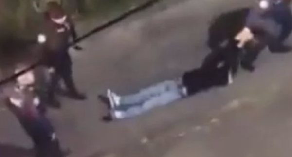 Erick Omar apareció muerto tras ser detenido y arrastrado por policías de la SSC