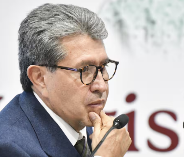 Aplazan discusión de la reforma sobre revocación de mandato