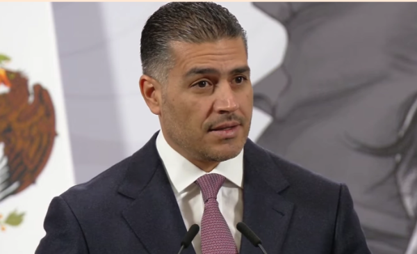 Harfuch confirma investigación de escoltas de Carlos Manzo: Peritajes continúan, asegura