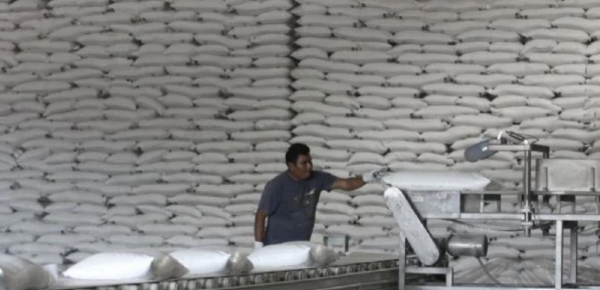 México va por la guerra del azúcar: castiga con aranceles a países sin tratado