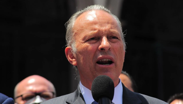 Desde la corriente más derecha, José Medina Mora queda como único candidato para presidir el CCE