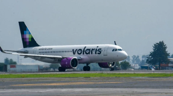 Desvían a Monterrey vuelo de Volaris por el comportamiento agresivo de un pasajero