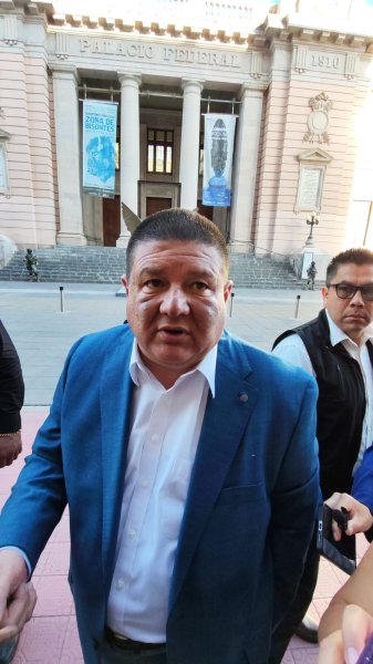 No jugamos con las cifras; allá ella si quiere politizar: Jáuregui a Andrea Chávez