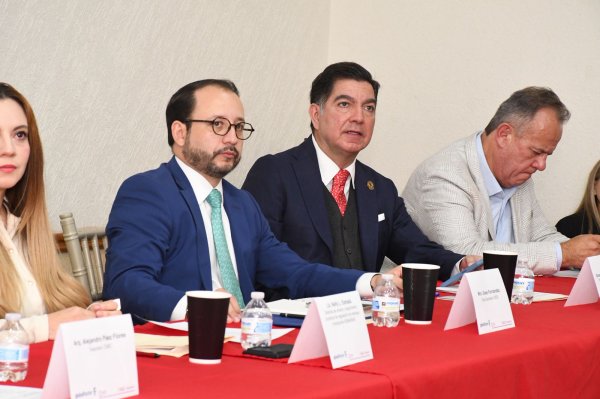Diputado Octavio Borunda enfatiza urgencia de una economía circular en diálogos nacionales
