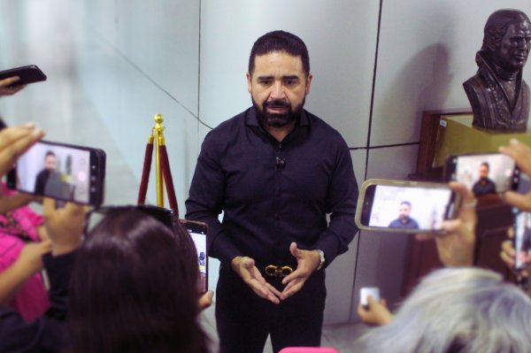 Morena y Pérez Cuéllar se oponen al aguinaldo libre de impuestos:  Francisco Sánchez