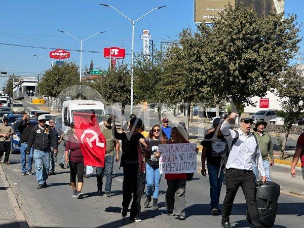 Comienza protesta contra el cobro de accesorios