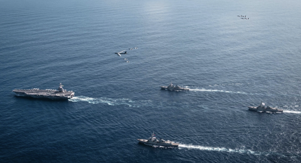 Trump dice que hablará con Maduro y no descarta envío de tropas a Venezuela