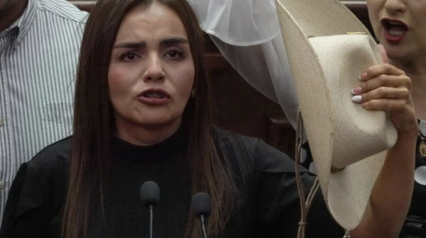 Grecia Quiroz pidió investigar a Godoy, Morón y Campos por el asesinato de su esposo, Carlos Manzo