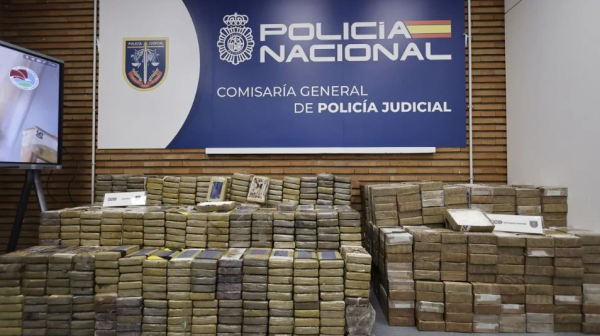 Caen en España 20 sujetos ligados al CJNG; transportaban droga en maquinaria industrial