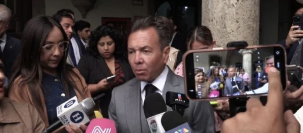 Lemus atribuye a un “grupo de choque pagado” los destrozos en el Palacio de Gobierno de Jalisco