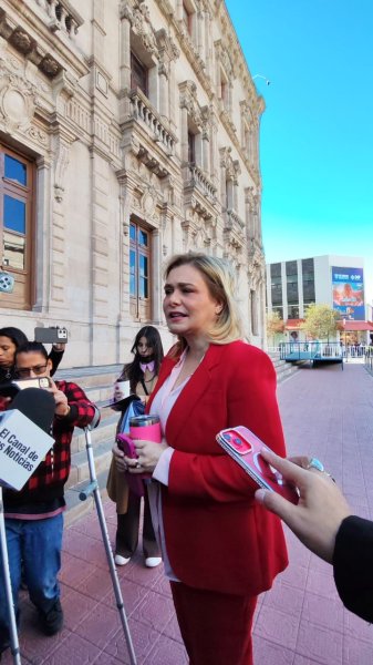 Pidió Gobierno Federal rehabilitar canchas y promover actividades juveniles rumbo al Mundial 2026: Maru Campos