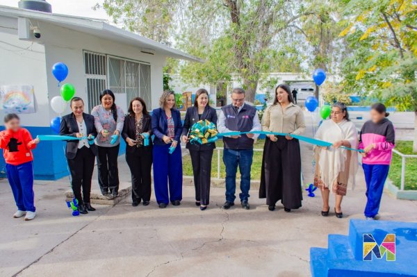 Entrega Miriam Soto nuevo equipamiento a comedor de escuela Héroe de Nacozari
