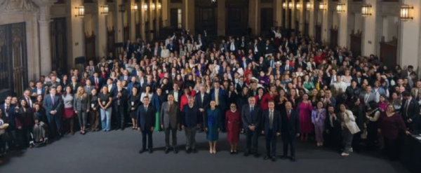 Sheinbaum pidió a legisladores oficialistas más trabajo de campo: Monreal