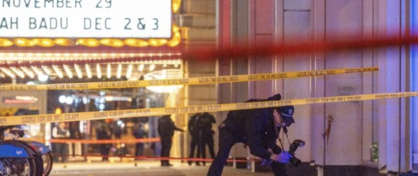 Muere al menos un adolescente y más de 10 de personas resultan heridas en dos tiroteos en Chicago