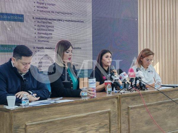 Diputadas del PAN exigen se retire del proceso legislativo la reforma a la Ley de Aguas Nacional, respaldan bloqueo