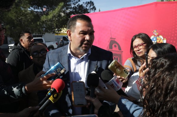 Se pedirá a diputados frenar aumento a la tarifa del agua; Cruz Pérez Cuéllar