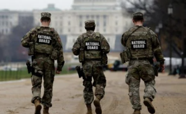 Matan cerca de la Casa Blanca a dos soldados de la Guardia Nacional de EU