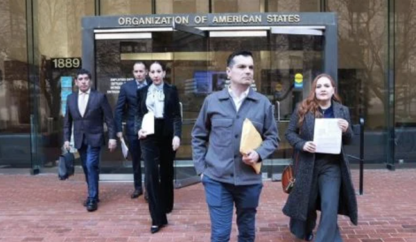 Luisa Alcalde responde: panistas fueron a Washington a exhibir su entreguismo