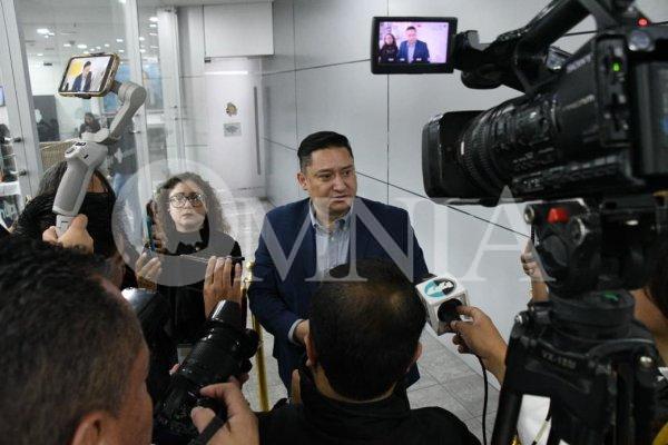 Respalda Alfredo Chávez cambios de Maru: “Primero el jale y después la aspiración”