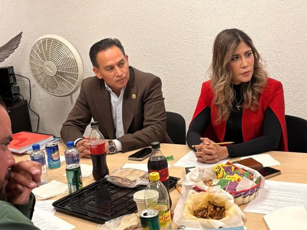 Diputados Alejandro Pérez Cuéllar y Maite Vargas se reúnen con productores de Chihuahua y Monreal para exponer inquietudes sobre la Ley de Aguas