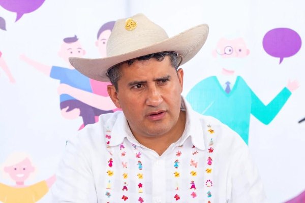 Caso Carlos Manzo: escolta prófugo es el coronel José Manuel Jiménez; fiscalía sigue sin identificar móvil del asesinato