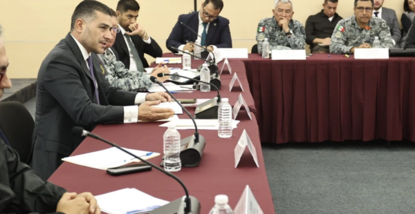 Harfuch se reúne con cámaras del autotransporte para reforzar seguridad en carreteras