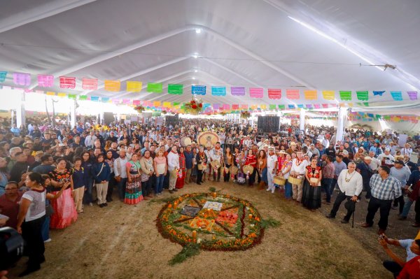 México reconoce el trabajo de las comunidades guardianas de las semillas, señala Columba López Gutiérrez